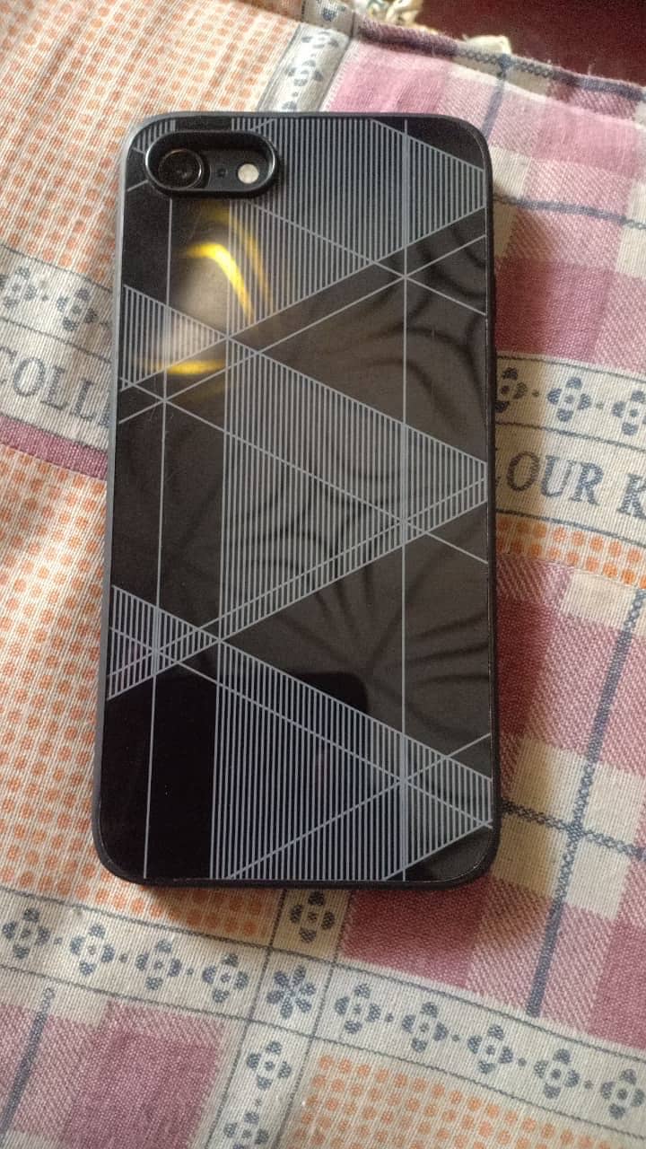 Apple iPhone SE3 1