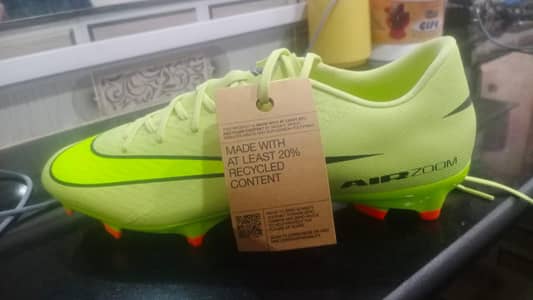 Football shoes