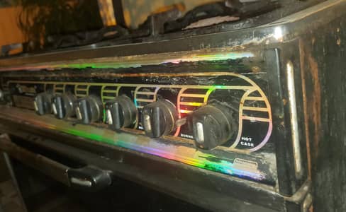 Gas stove and oven