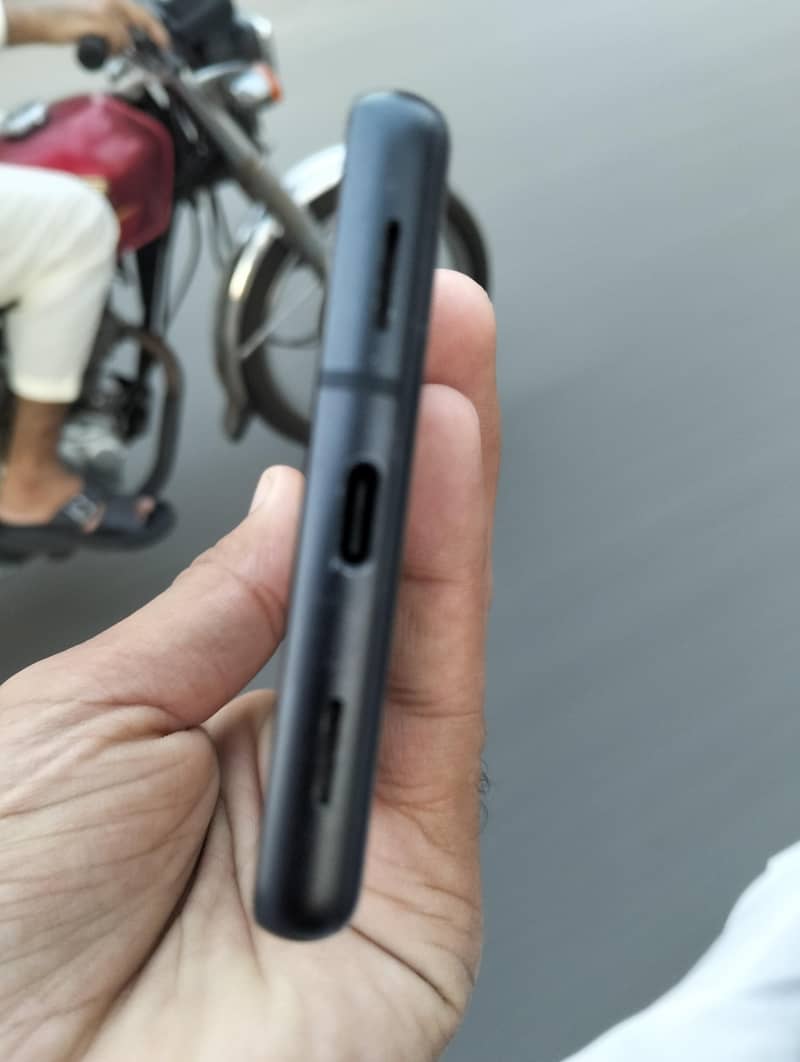 Google Pixel 7a 6