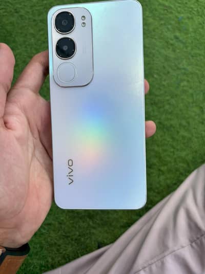 Vivo Y19s