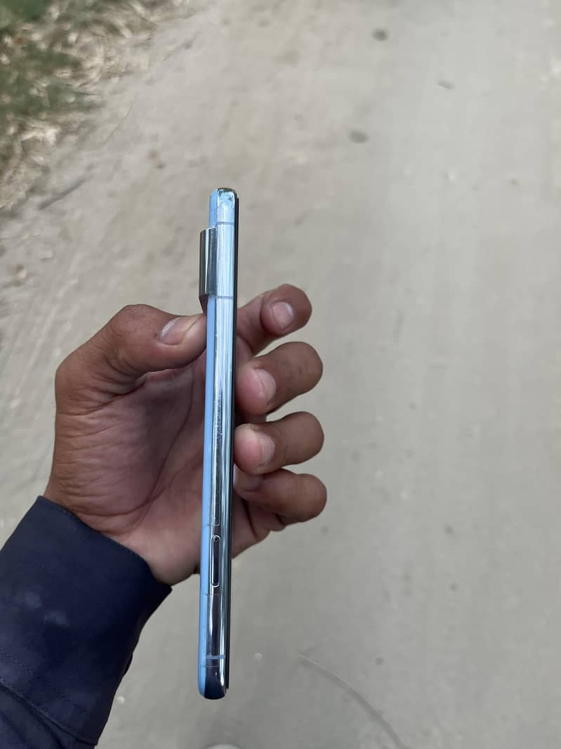 Google Pixel 8 Pro 3