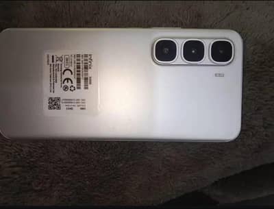 Infinix hot 60 pro Plus 8/256gb 10/10 condition ha koi masala ni phone