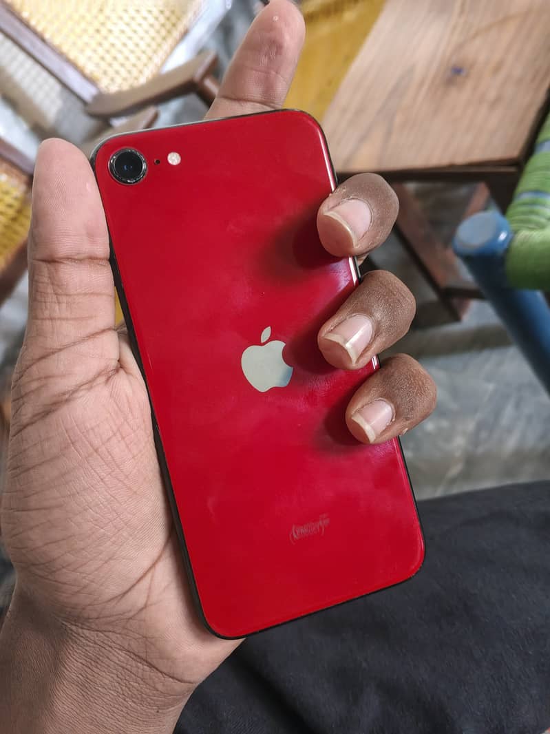 Apple iPhone SE 4