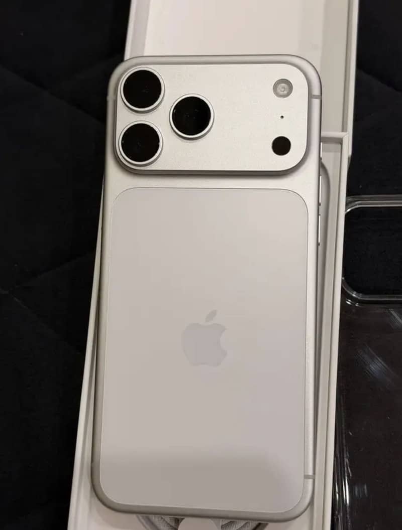 iphone 17 pro max sim working 0