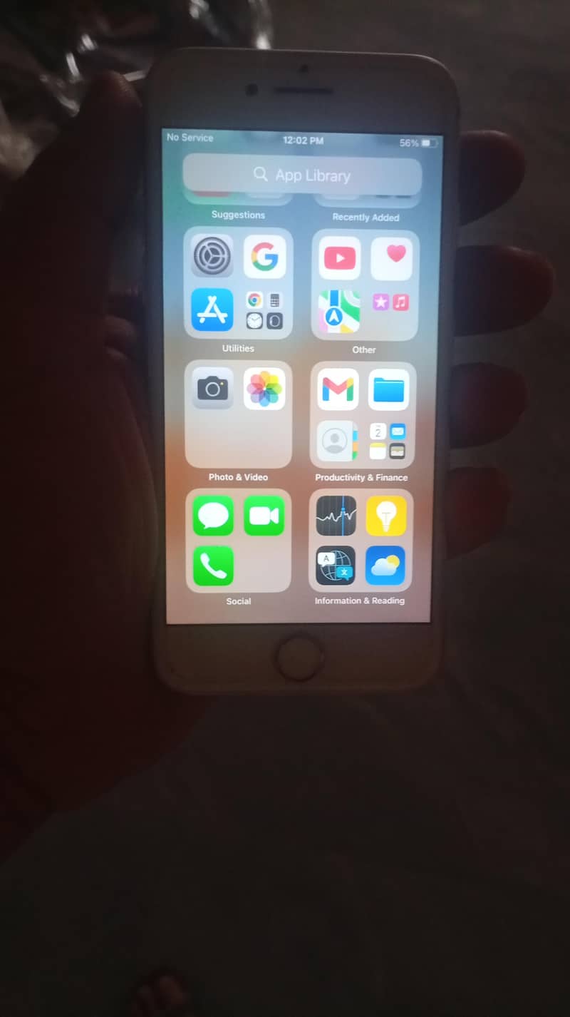 Apple iPhone 8 0