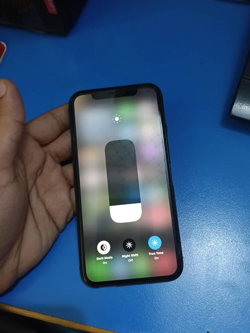 Apple iPhone X 2