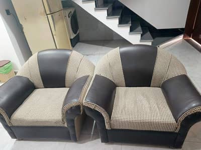 Beautiful Sofa Set for Sale 3+2+1+1 - Good Condition