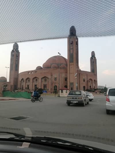 5 Marla Commercial Building 5 Storey Available For Sale In Sector C Bahria Town Lahore