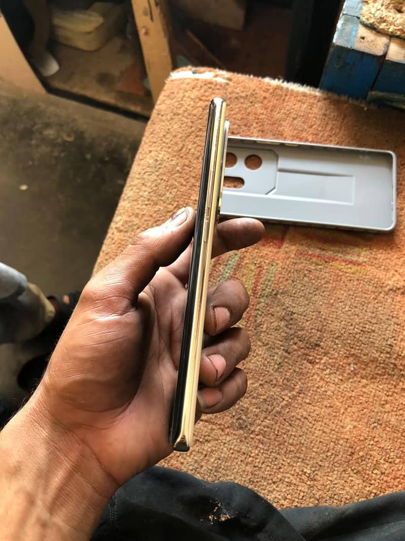 Infinix Zero 30 4