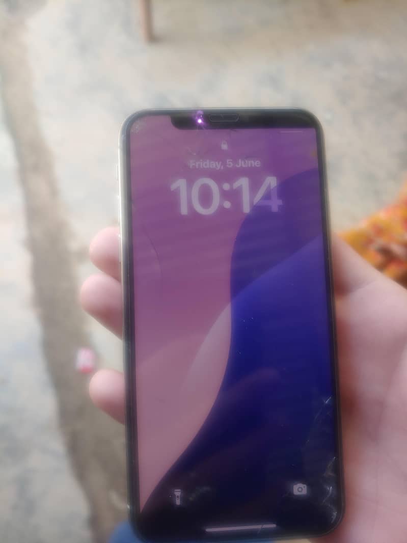 Apple iPhone XS 0