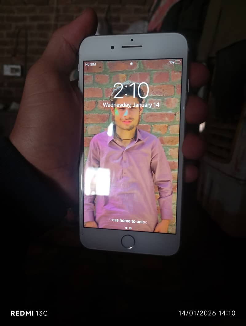 Apple iPhone 7 Plus 4