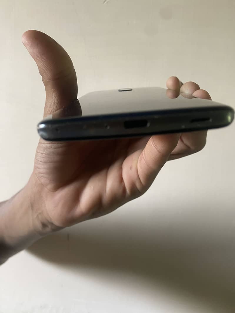 Sharp Aquos Zero 2 2