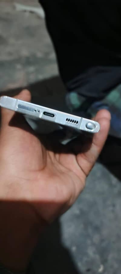 Samsung Mobile S22 Ultra