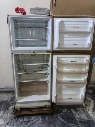 Dawlance Refrigerator in neat condition great cooling