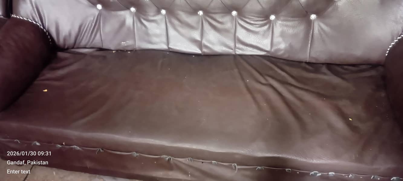 2 set sofa. 1