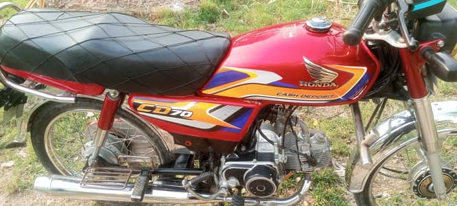 honda cd 70 red
