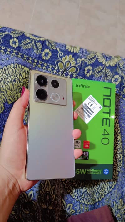 Infinix Note 40