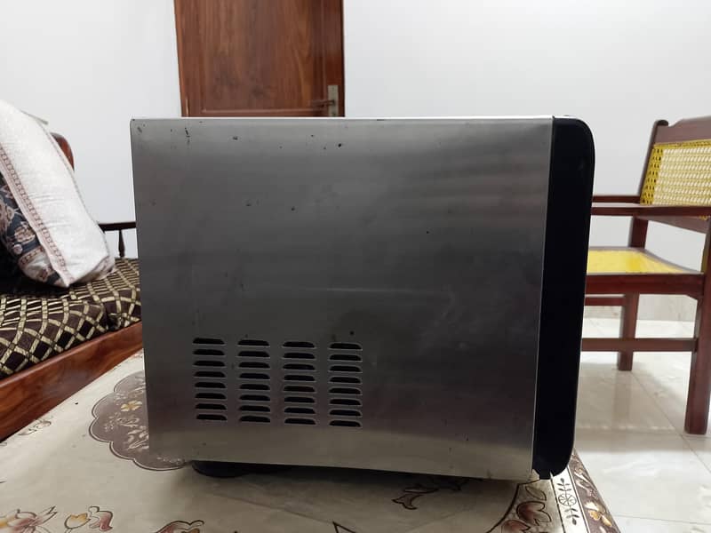 Microwave 1