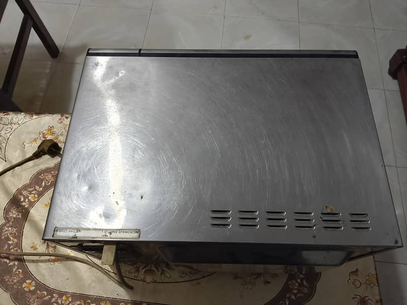 Microwave 3