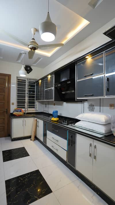 Fully Furnished Comfortable Room for Rent in Guest House (g-13/1 Islamabad)