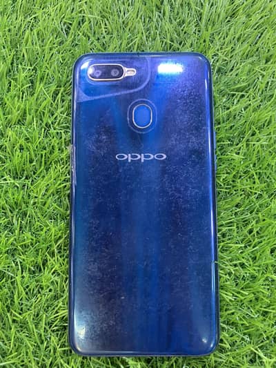 OPPO A7 4/64 with box and cable