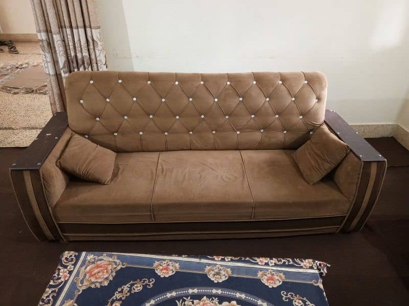 sofa set with table 3