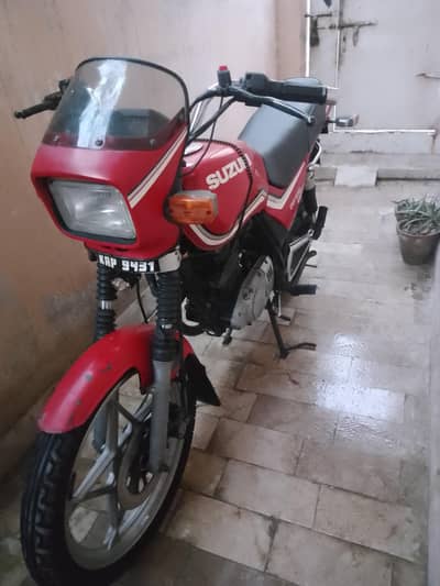 Suzuki gs 125 import bike