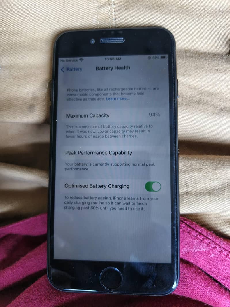 Apple iPhone 7 2