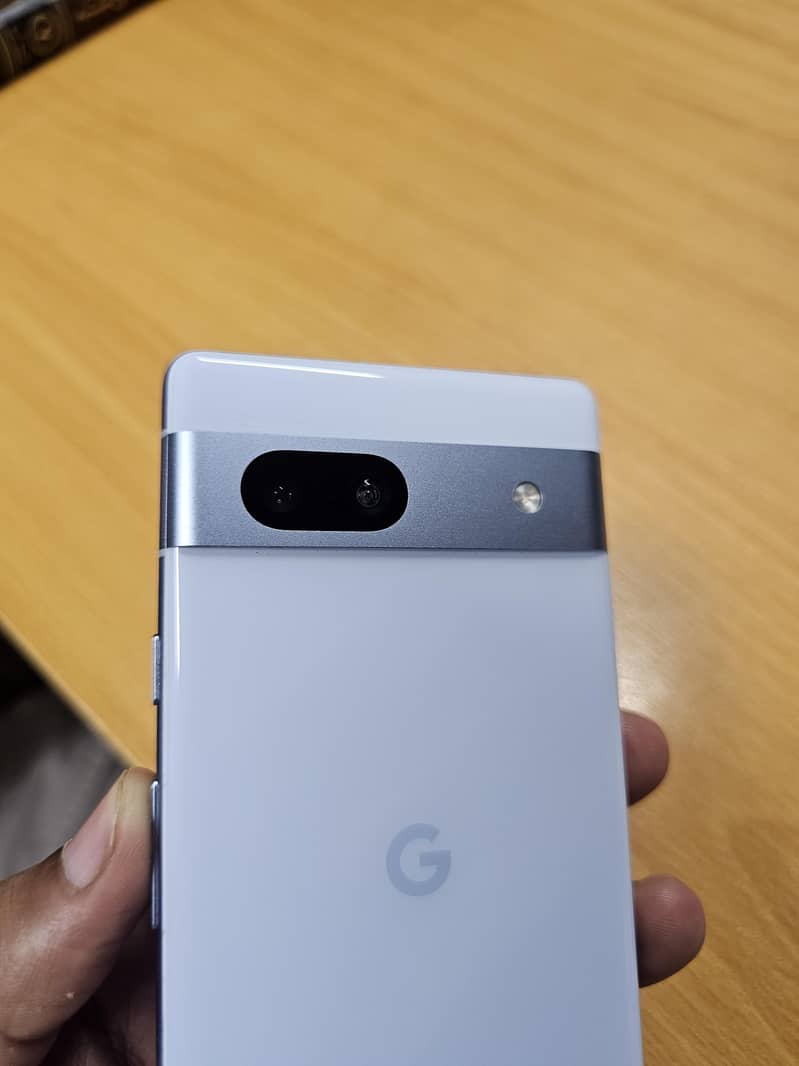 Google Pixel 7a 0