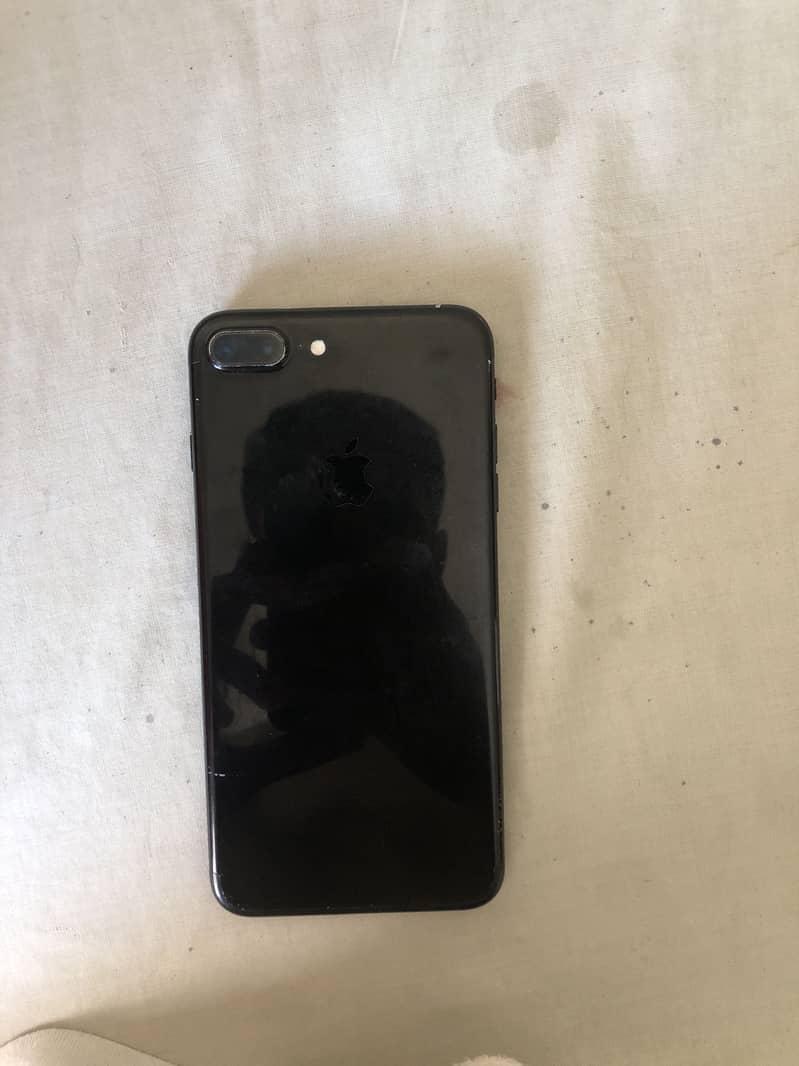Apple iPhone 7 Plus 2
