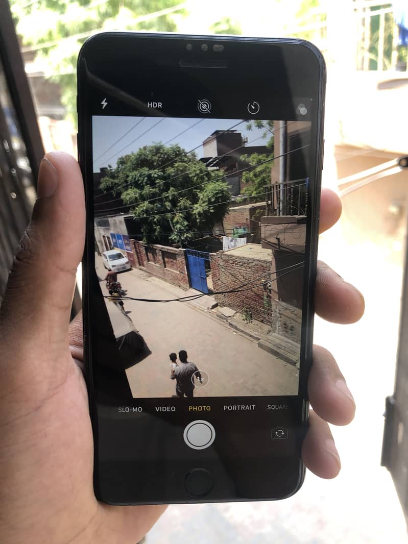 Apple iPhone 7 Plus 3