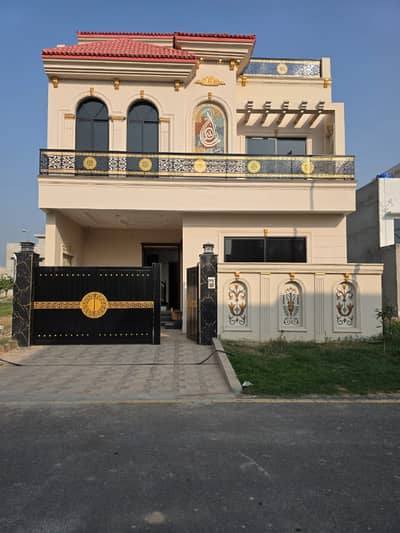 05 Marla House Available For Sale In ''D'' Block