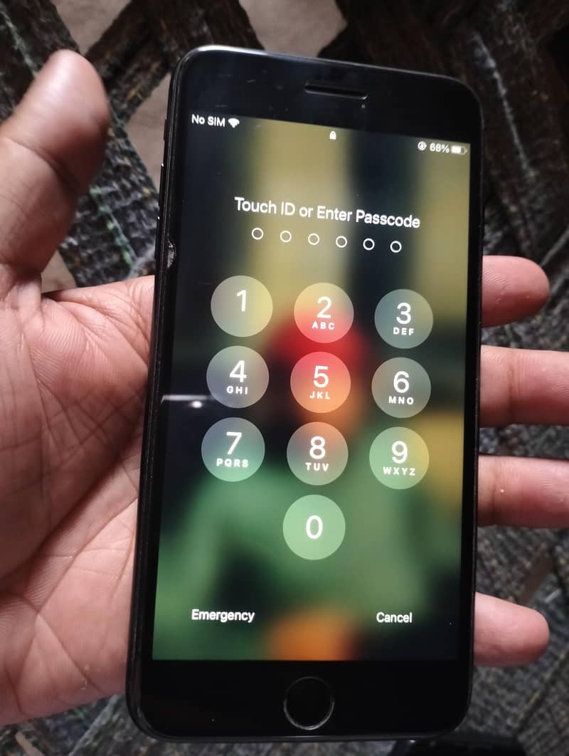 Apple iPhone 7 Plus 5