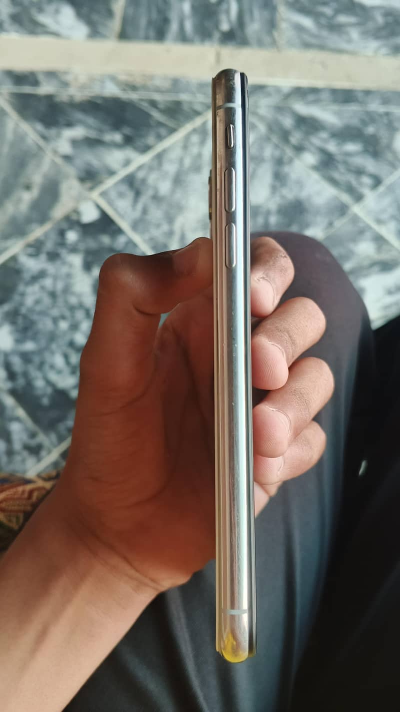 Apple iPhone X 7
