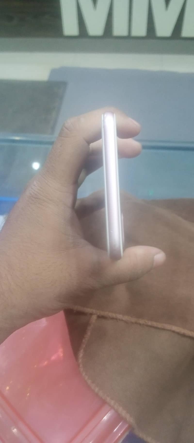 Apple iPhone 7 Plus 2