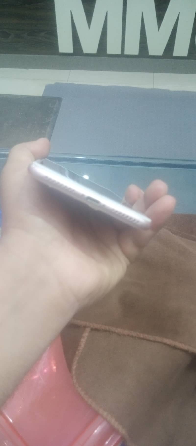 Apple iPhone 7 Plus 4