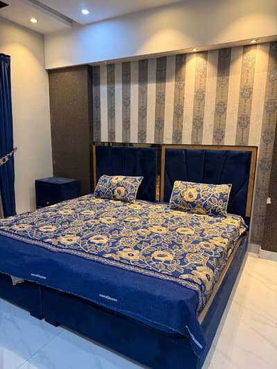 1 BED FULL FURNISHED APRTMENT FOR RENT IN BAHRIA TOWN LAOHRE