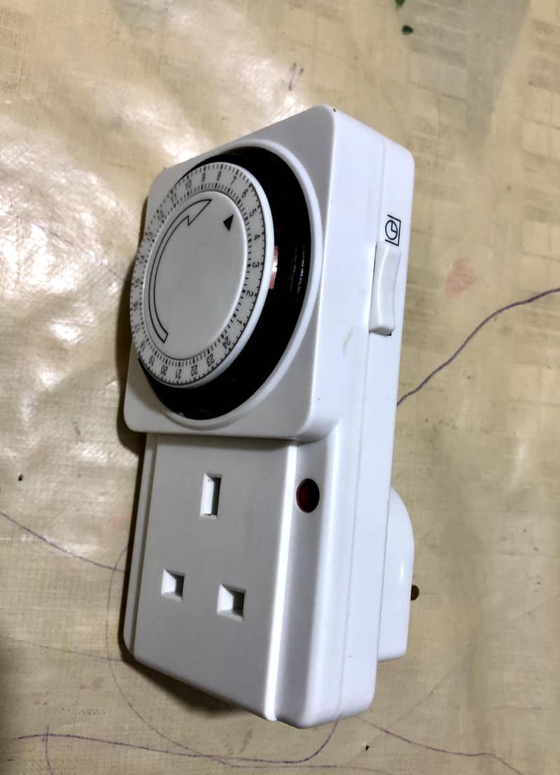 Auto on/off Timer for mobile charging 7