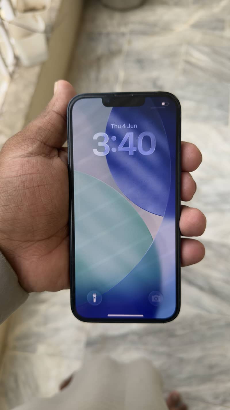 Apple iPhone 14 5