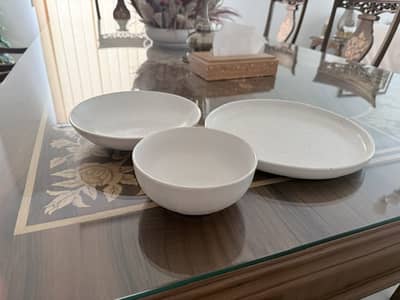 Dinner set of 8 pieces (total 24 Pieces)