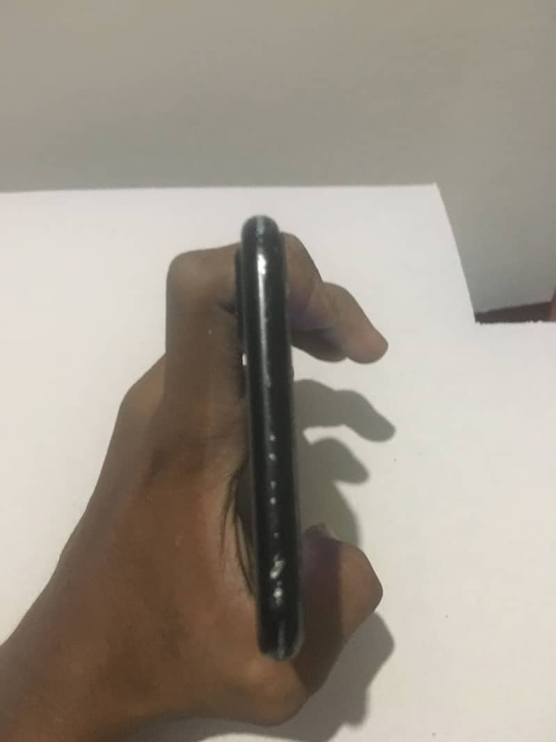Apple iPhone 7 Plus 4