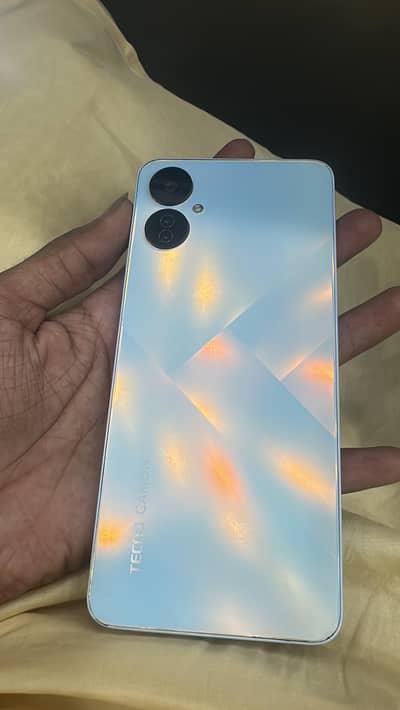 Tecno CAMON 19 Neo 6/128 with box and charger