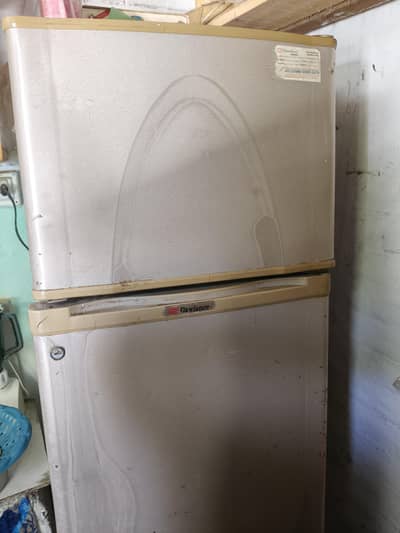 Dawlance fridge for sale