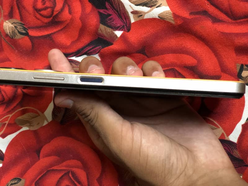 Mobile 1