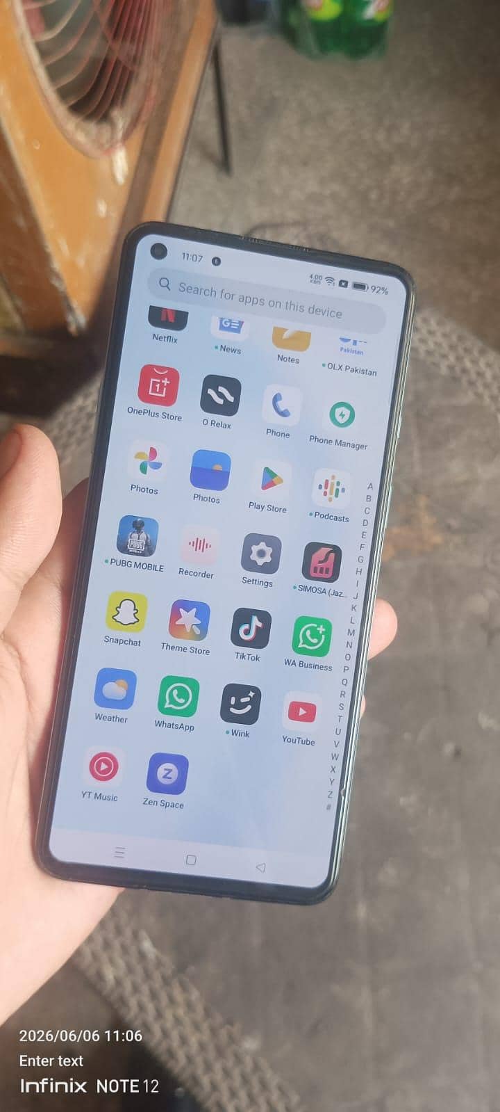 One Plus 9r 1