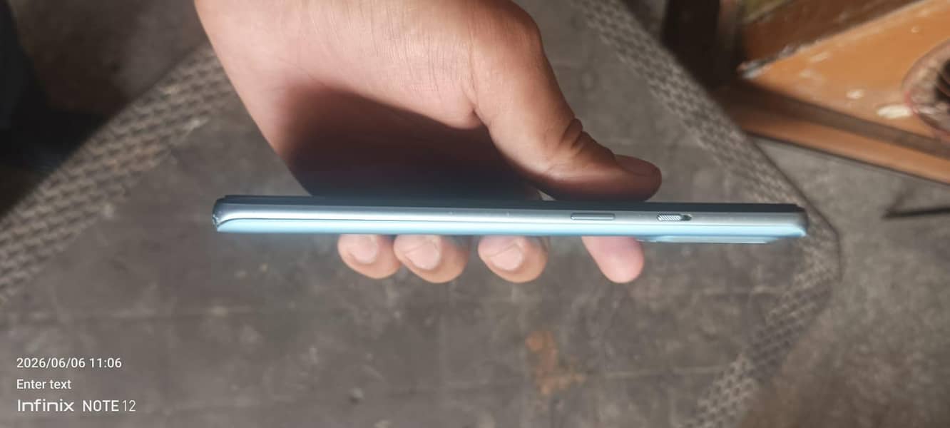 One Plus 9r 4