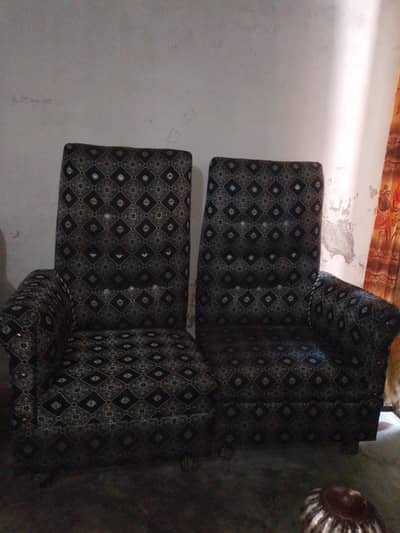 Dewan Sofa Set for Sale – Good Condition