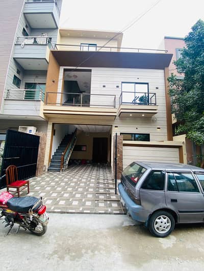 Jubilee Town 5 Marla House Prime Location Available For Sale