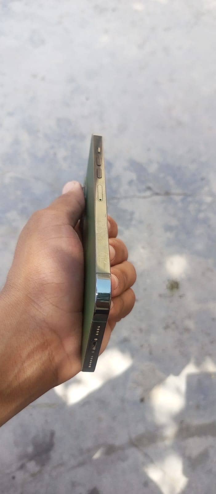 iPhone 13 Pro Max 1